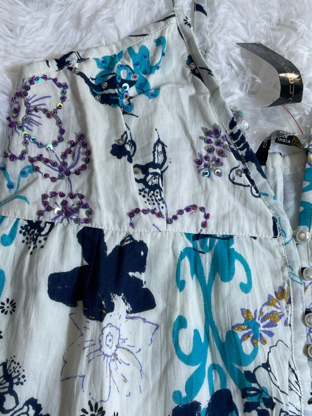 CHAUDRY KC White Floral Tiered Casual Sundress with Teal and Navy Accents - Picture 8 of 15